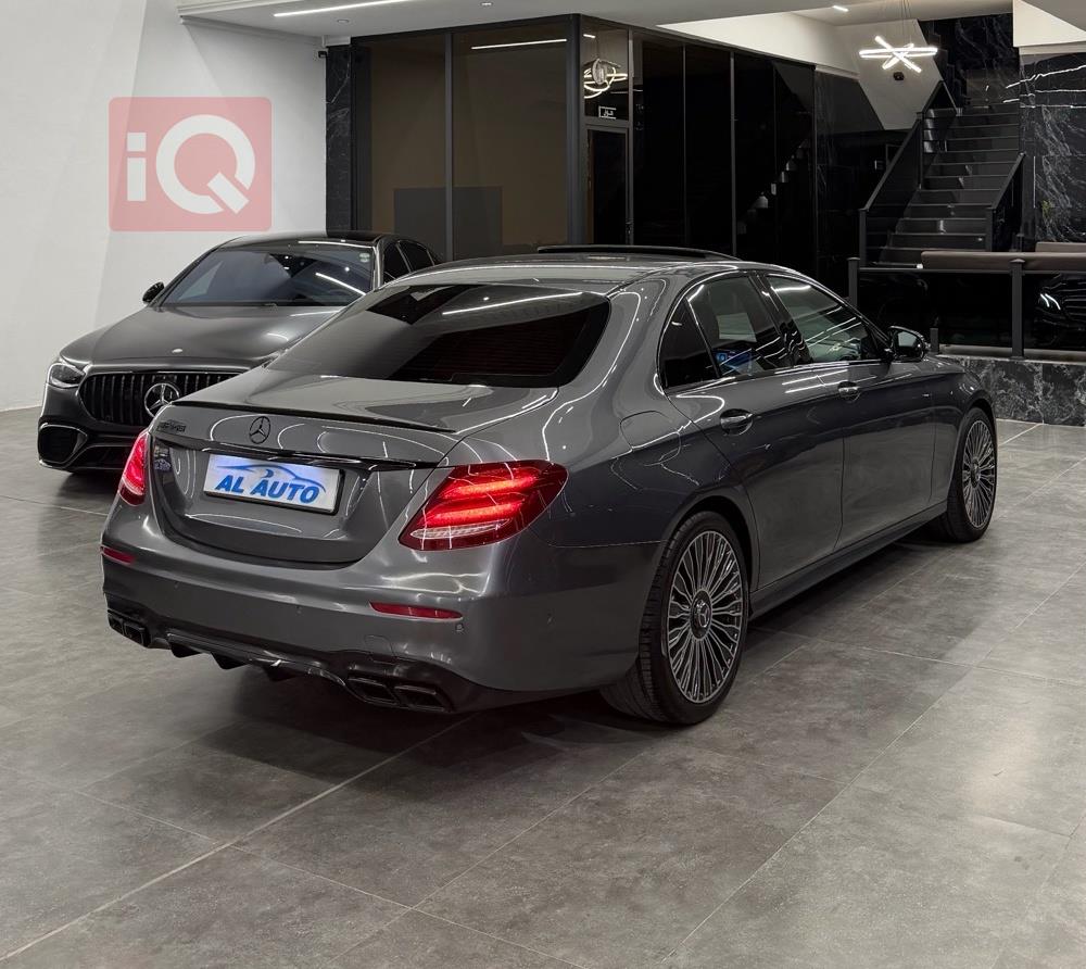 مرسيدس بنز E-Class